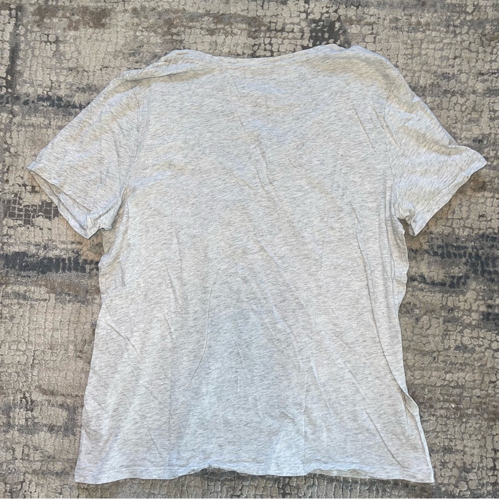 lightly worn tee - Picture 2 of 3